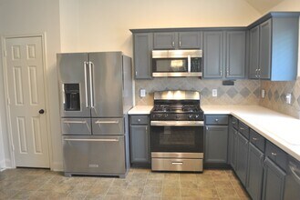 4903 Lake Catherine Ct in Richmond, TX - Building Photo - Building Photo