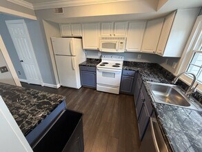 5805 Farmgate Ct in Frederick, MD - Building Photo - Building Photo