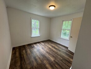 325 E 18th St in Columbia, TN - Building Photo - Building Photo