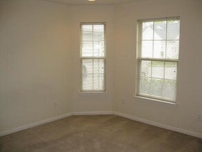 2656 Michelle Park in Lexington, KY - Building Photo - Building Photo