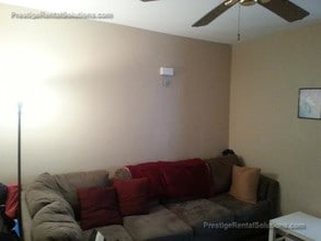 763 Truman Pkwy, Unit 1 in Boston, MA - Building Photo - Building Photo