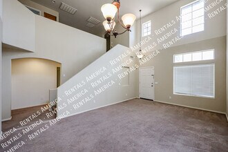 21004 N Sansom Dr in Maricopa, AZ - Foto de edificio - Building Photo