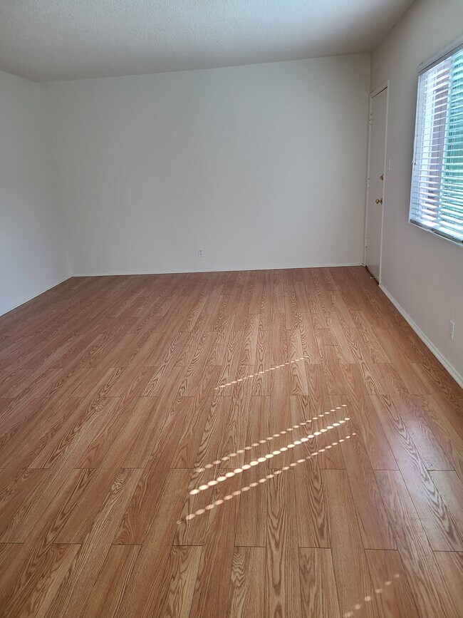 25305 Narbonne Ave Apartments and Nearby Lomita Apartments For Rent