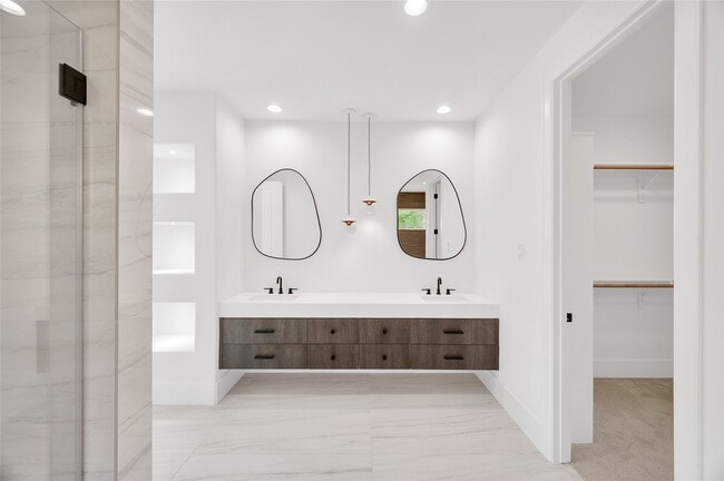 property at 15181 Frst Grv Dr