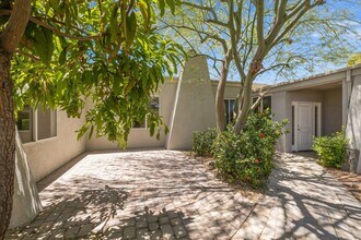74085 Mockingbird Trail in Indian Wells, CA - Building Photo - Building Photo