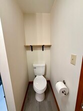 507 E Main St, Unit 1 in Lock Haven, PA - Foto de edificio - Building Photo