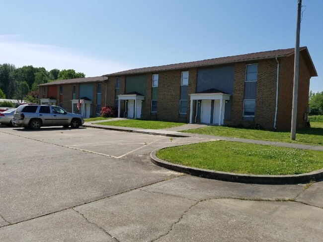 11925 S 2 Mile Rd in Dexter, MO - Building Photo - Building Photo