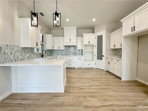 13 Kilgore Ave in McAllen, TX - Building Photo - Building Photo