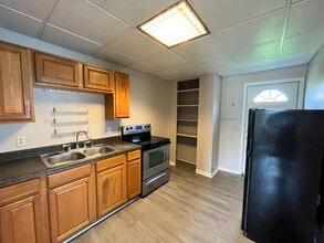 321 W Main St in Mitchell, IN - Building Photo - Building Photo