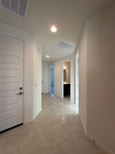 24240 W Hess Ave in Buckeye, AZ - Building Photo - Building Photo