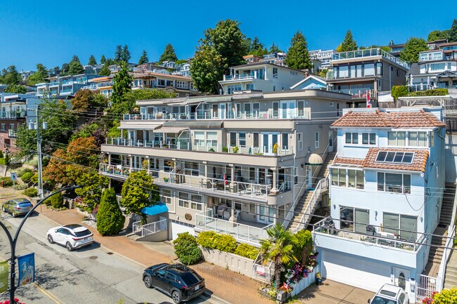 15415 Marine Dr