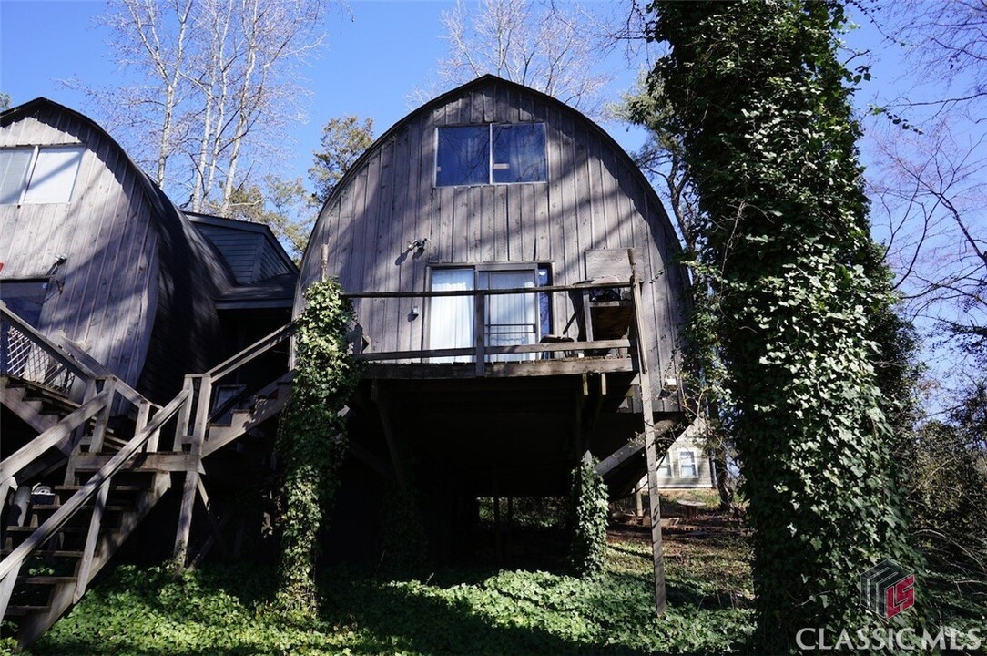 1453 Barnett Shoals Rd in Athens, GA - Building Photo