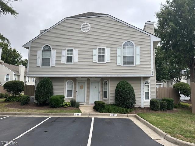 property at 1653 Pattington Cir