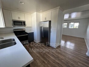 3811-3817 Gamma St in San Diego, CA - Building Photo - Building Photo