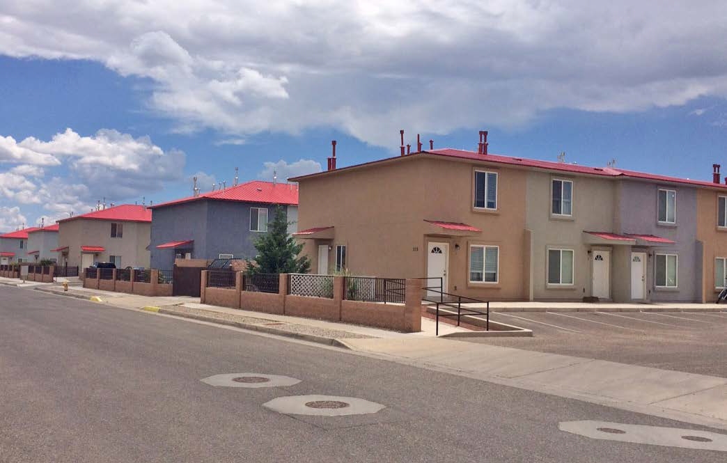 San Clemente Apartments in Albuquerque, NM - Foto de edificio