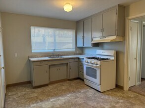 119 King Rd-Unit -4667001001 in Roseville, CA - Building Photo - Building Photo