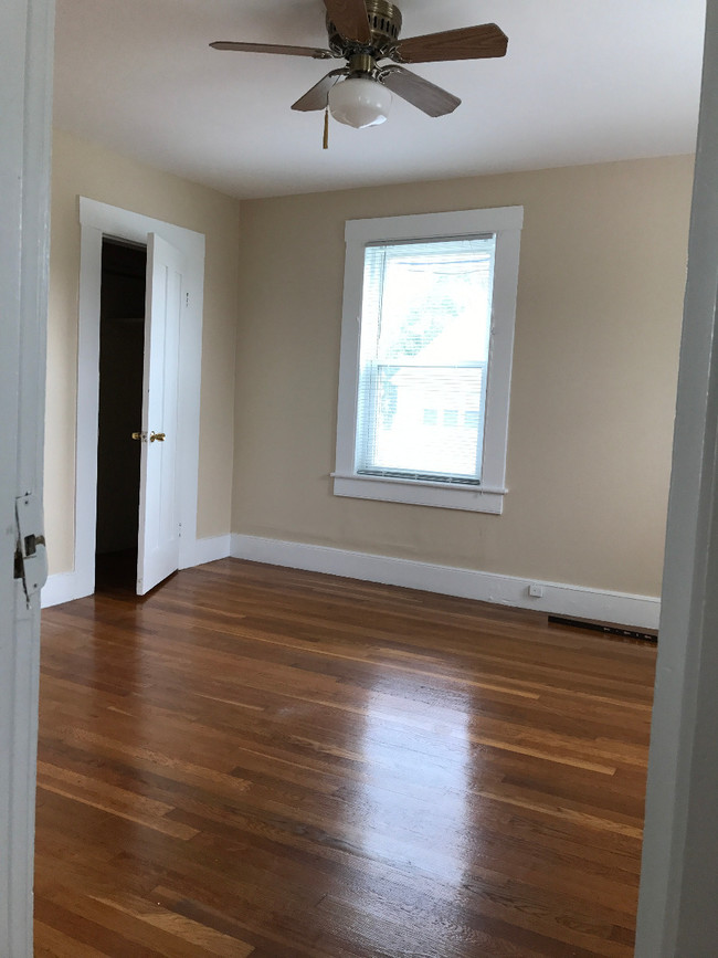 2 Oakland St, Unit 02135 in Boston, MA - Building Photo - Building Photo