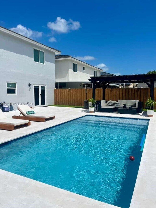 12138 SW 250th Terrace in Homestead, FL - Building Photo - Building Photo