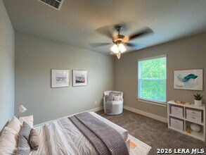 324 Mar Hill St in Seguin, TX - Building Photo - Building Photo