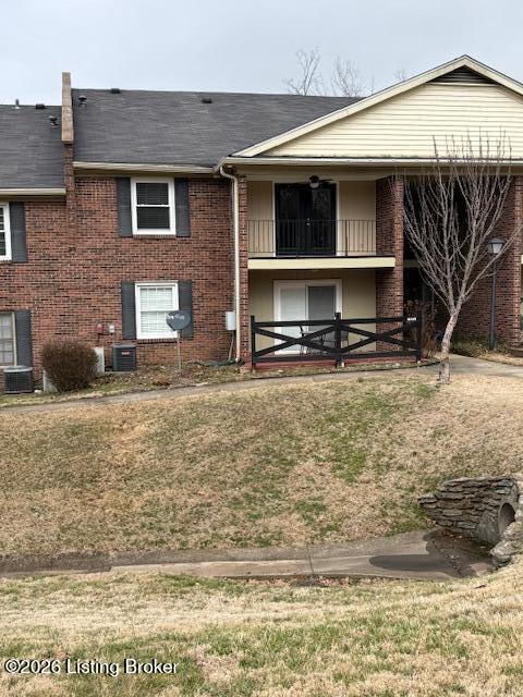 8009 Montero Dr in Prospect, KY - Building Photo