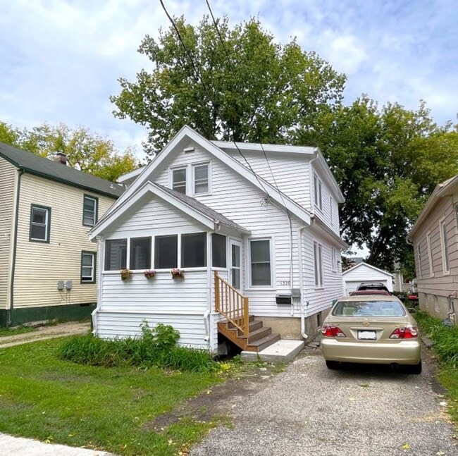 property at 1320 Milton St