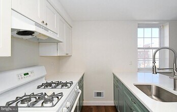 1554 N Lawrence St in Philadelphia, PA - Building Photo - Building Photo