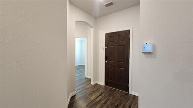 2006 Yale St in Farmersville, TX - Building Photo - Building Photo