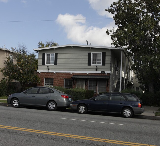 6312 Coldwater Canyon Ave in North Hollywood, CA - Building Photo - Building Photo