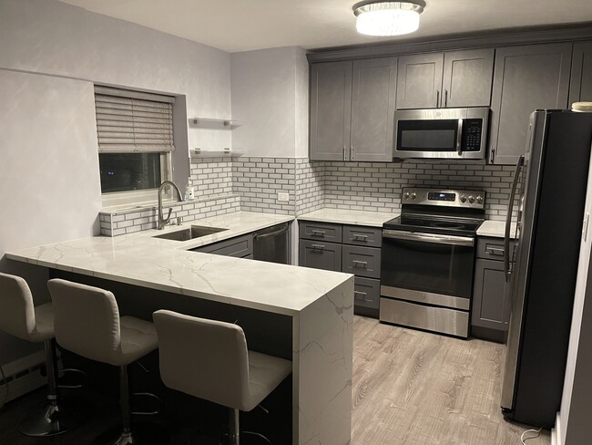 4980 N Marine Dr in Chicago, IL - Building Photo - Building Photo