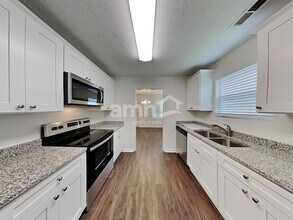 621 Everlasting Way in Locust Grove, GA - Building Photo - Building Photo