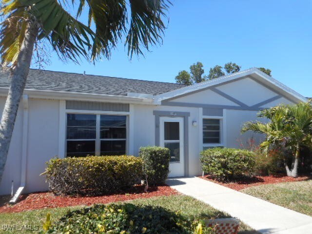 6842 Bogey Dr in Ft. Myers, FL - Building Photo