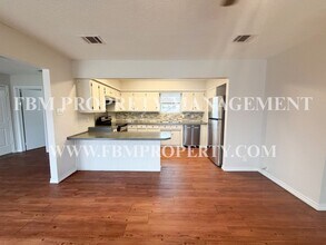 107 Berrys Chapel Rd in Milford, TX - Foto de edificio - Building Photo