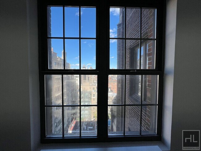 WEST 73 STREET in New York, NY - Building Photo - Building Photo