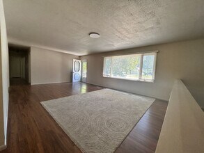 215 College St in Stevensville, MT - Building Photo - Building Photo