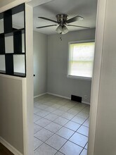 3315 S Mt Carmel Ave in Wichita, KS - Building Photo - Building Photo