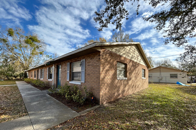 3201 Pershing St in Kissimmee, FL - Building Photo - Building Photo