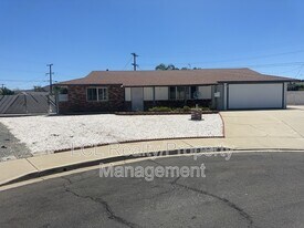 28610 Pebble Beach Dr in Menifee, CA - Building Photo