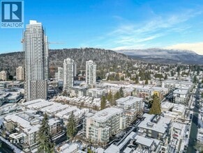 711 Breslay St in Coquitlam, BC - Building Photo - Building Photo