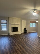 2841 N Sunny Ln in Fayetteville, AR - Building Photo - Building Photo