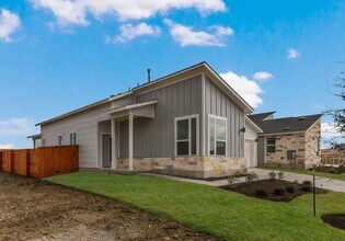 11617 American Mustang Lp in Manor, TX - Building Photo - Building Photo