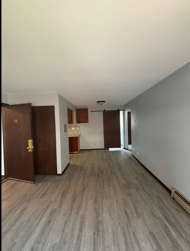 3068 Bernice Ave in Lansing, IL - Building Photo - Building Photo