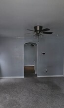 824 Oak St in Toledo, OH - Building Photo - Building Photo