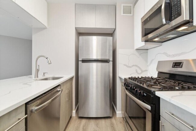 property at 415 E 37th St