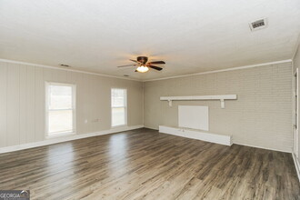 26 Hickory Glen Way in Powder Springs, GA - Building Photo - Building Photo