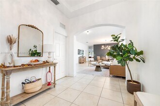 3550 W 86th Terrace in Hialeah, FL - Building Photo - Building Photo