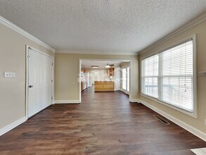 425 Craver Pointe Dr in Clemmons, NC - Building Photo - Building Photo