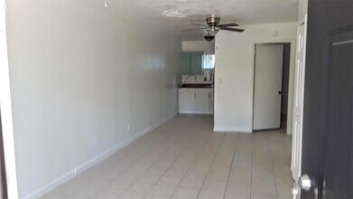 2955 Ernest St-Unit -2955 in Jacksonville, FL - Building Photo - Building Photo