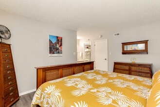 2205 Spring Creek Dr in Austin, TX - Building Photo - Building Photo