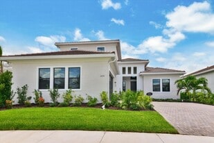 4533 Mondrian Ct in Sarasota, FL - Building Photo