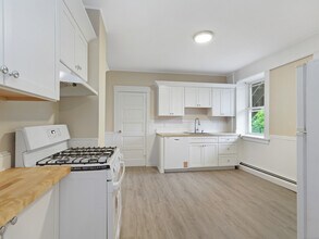 333 Lenox Rd in Fairfield, CT - Building Photo - Building Photo